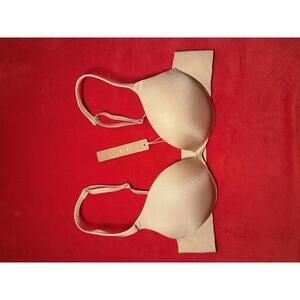 Skims Ultimate Push Up Plunge Bra Color Clay Size 32A